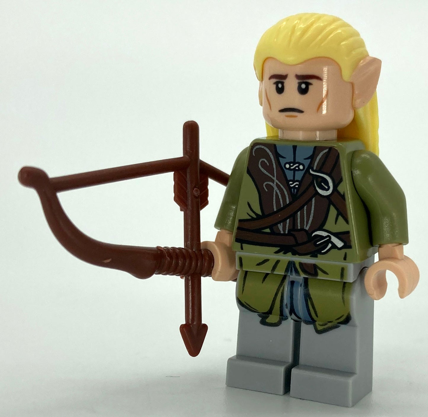 Legolas - Olive Green Robe, Long Cheek Lines