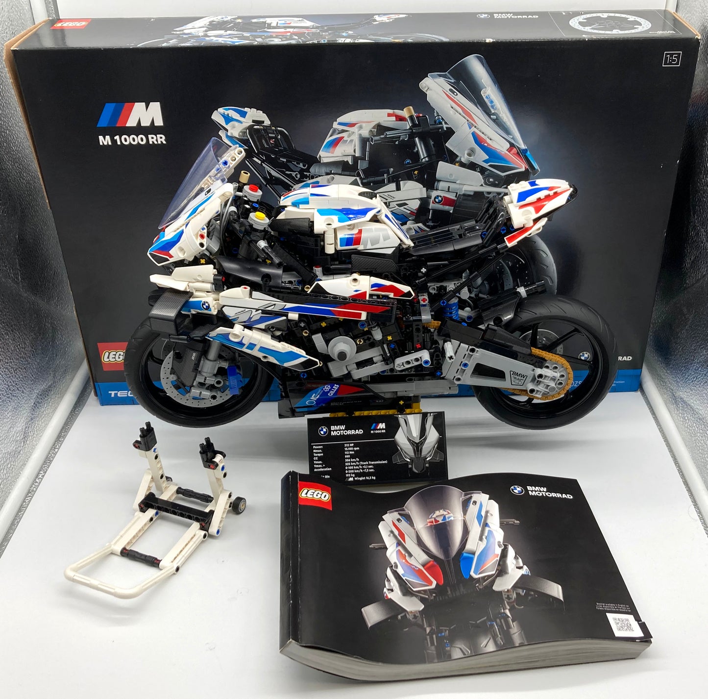 42130 LEGO® BMW M 1000 RR Used Set