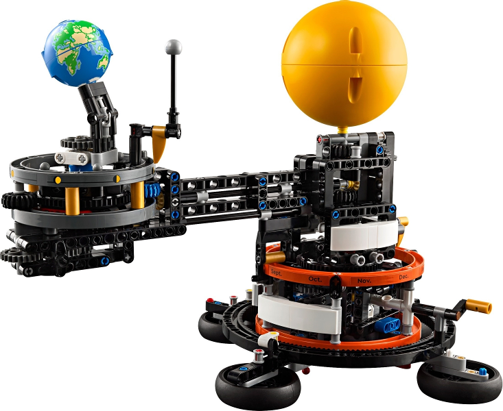 42179 LEGO® Planet Earth and Moon in Orbit Used Set
