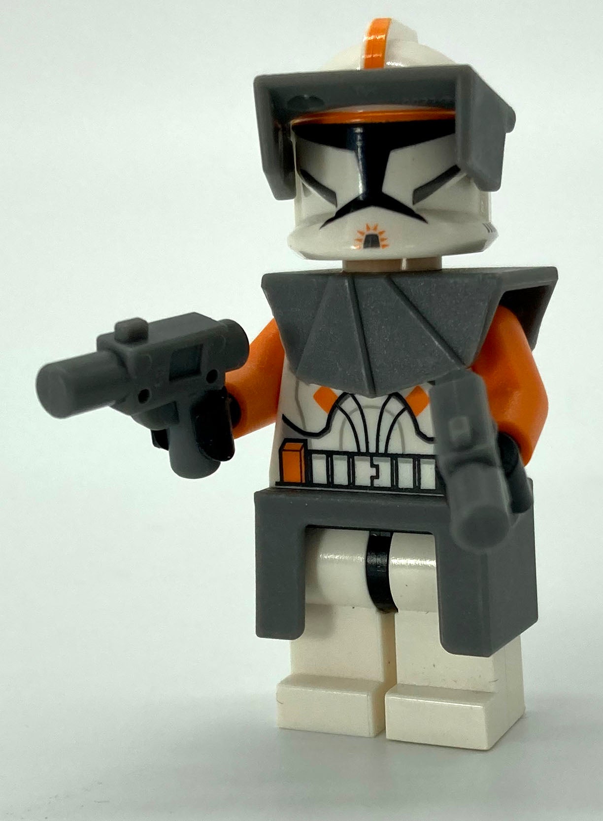 Clone Trooper Commander Cody, 212th Attack Battalion (Phase 1) - Dark Bluish Gray Visor, Pauldron, and Kama, Large Eyes