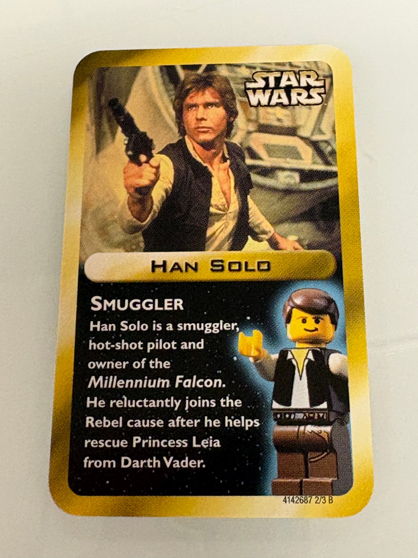 Han Solo - Yellow Head, Black Vest over Tan Shirt, Brown Legs with Belts with Collector's Card