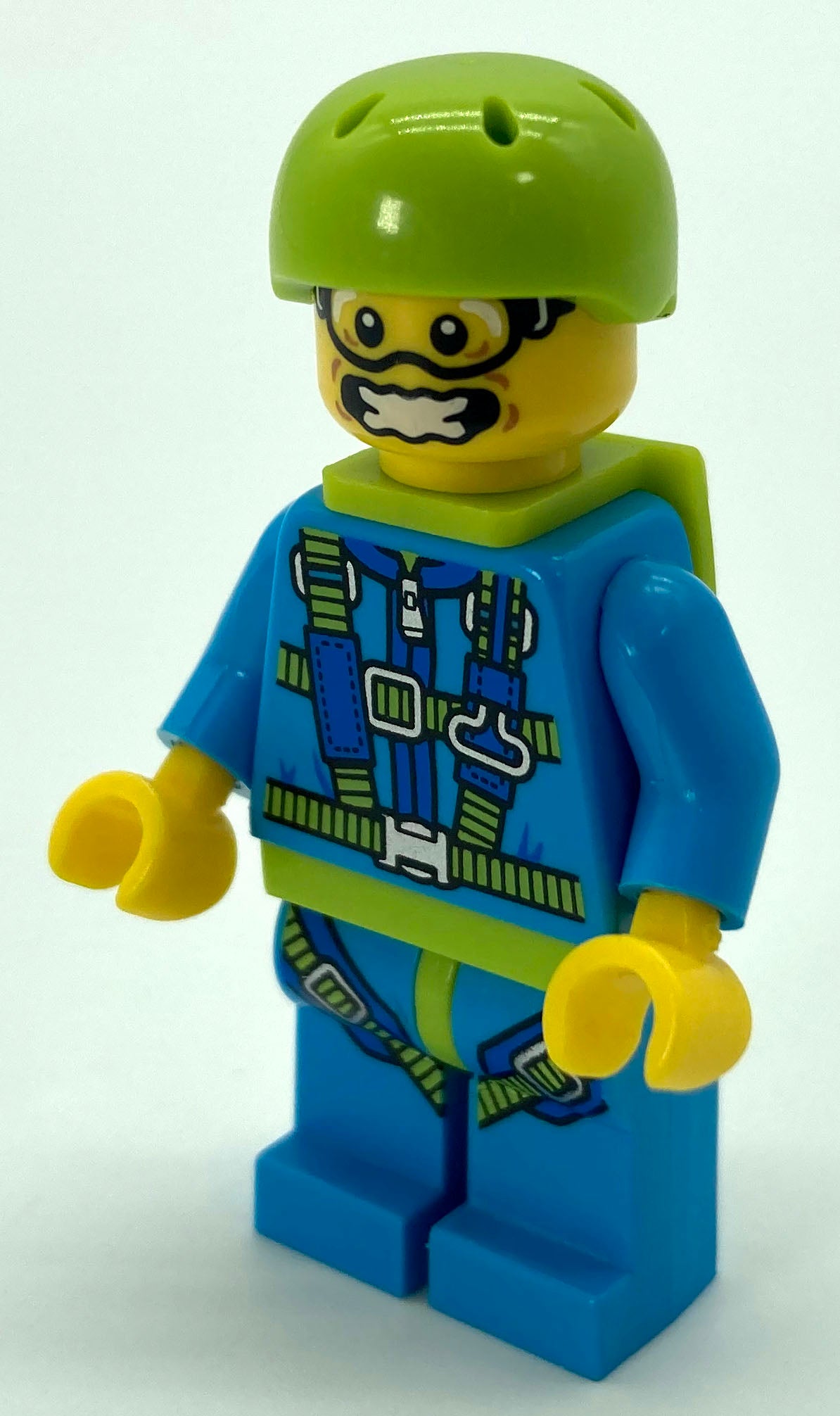 Series 10 - Skydiver