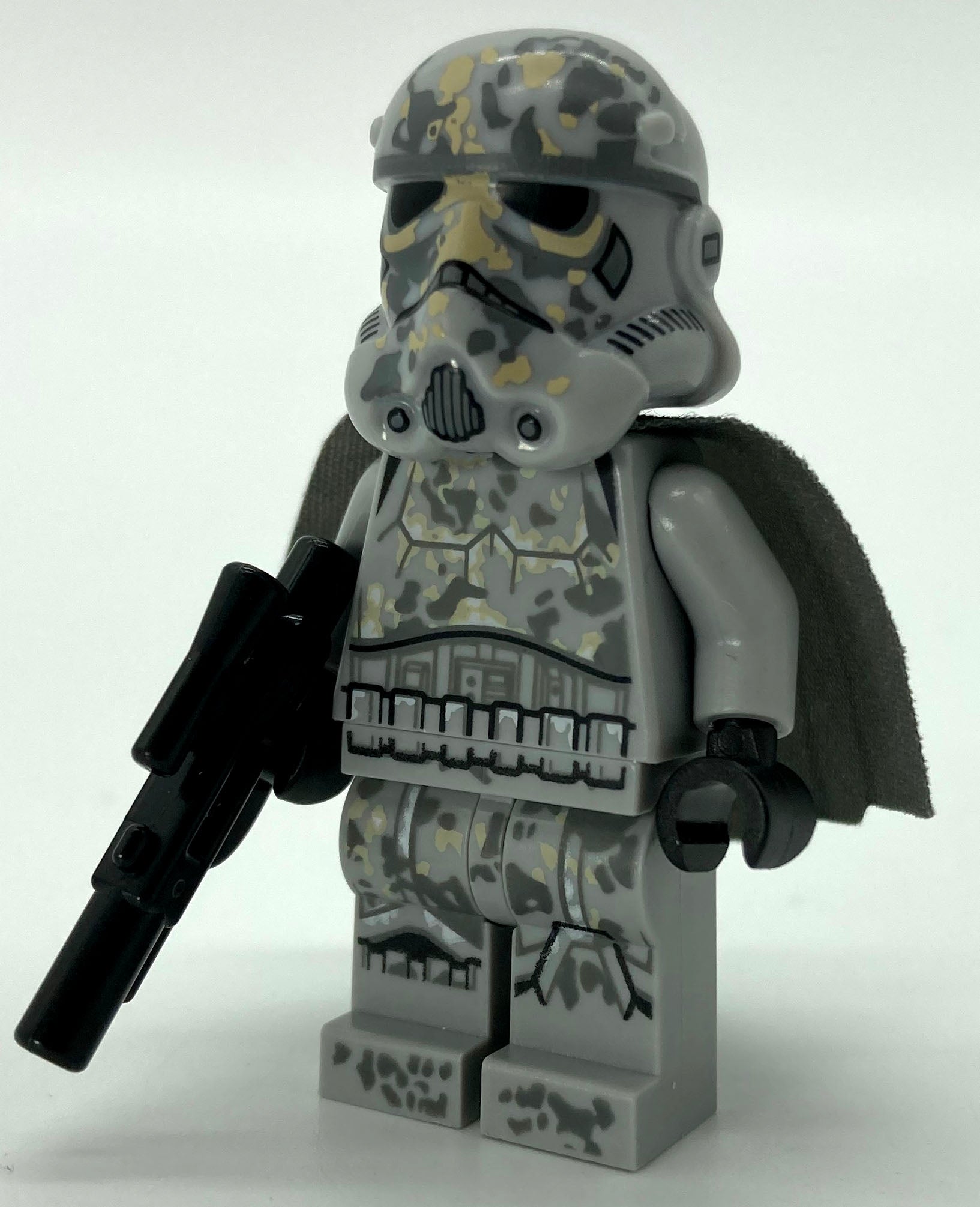 Mimban Stormtrooper - Male, Light Nougat Head, Scowl – Bricks ...