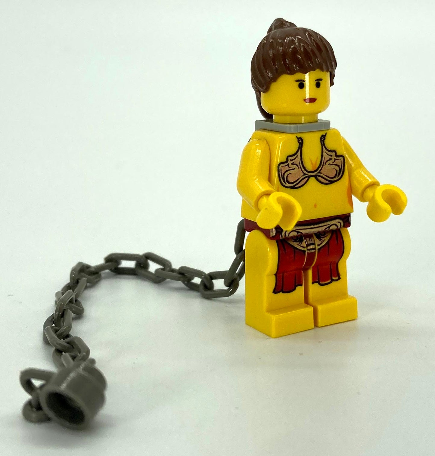 Princess Leia (Jabba Slave with Neck Bracelet)