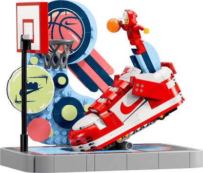 LEGO® 43021 Nike Dunk Trickshot