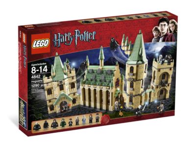 4842 LEGO® Hogwarts Castle {4th edition} Certified Set