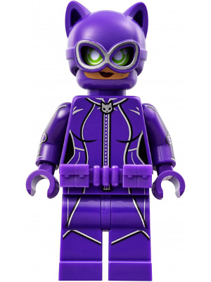 Catwoman - Dark Purple Suit