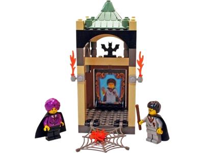 4702 The Final Challenge Used Set