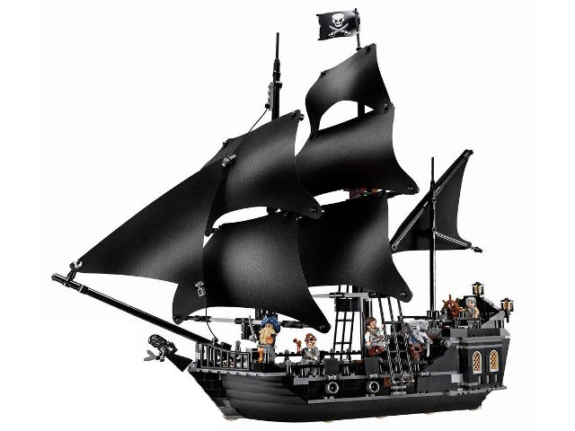 LEGO® 4184 The Black Pearl Used Set