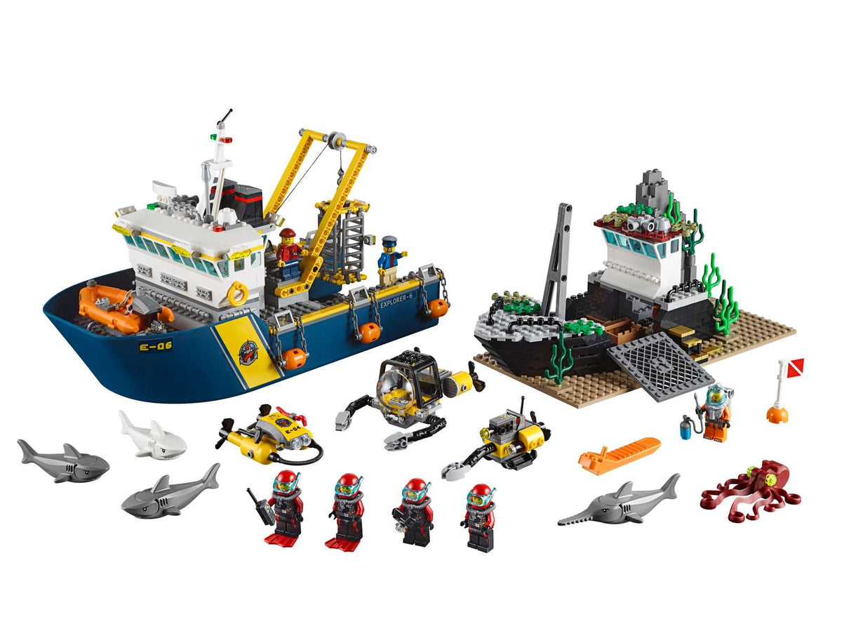 60095 LEGO® Deep Sea Exploration Vessel Used Set