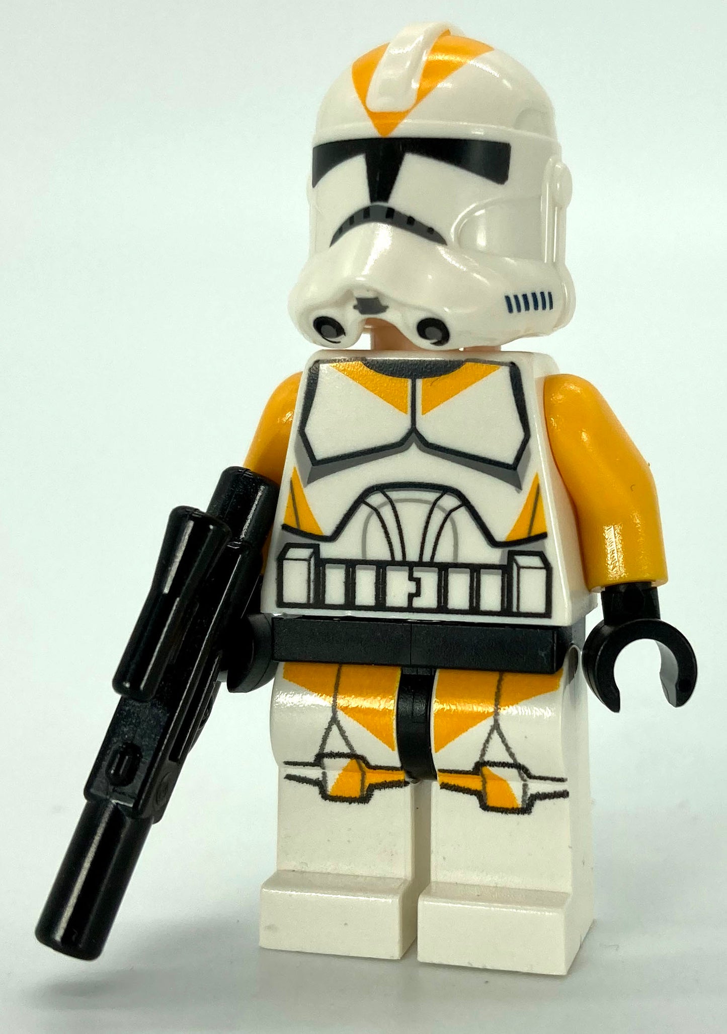 Clone Trooper, 212th Attack Battalion (Phase 2) - Bright Light Orange Arms, Large Eyes