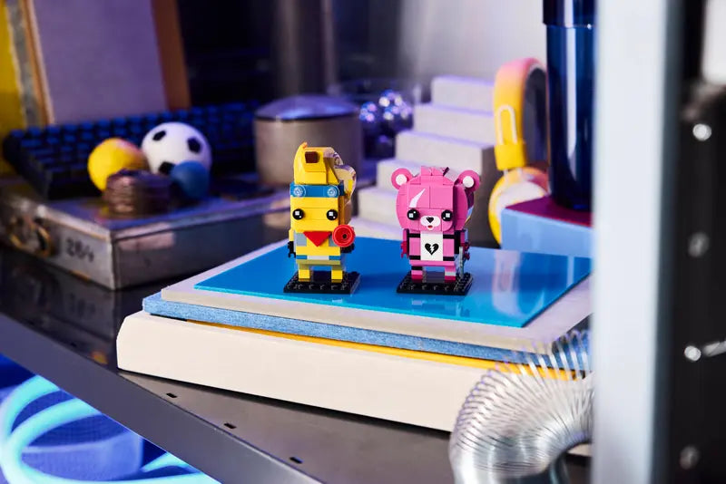 LEGO® 40760 Adventure Peely & Cuddle Team Leader