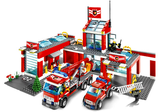 7945 LEGO® Fire Station Used Set