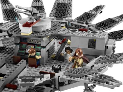 LEGO® 7965 Millennium Falcon