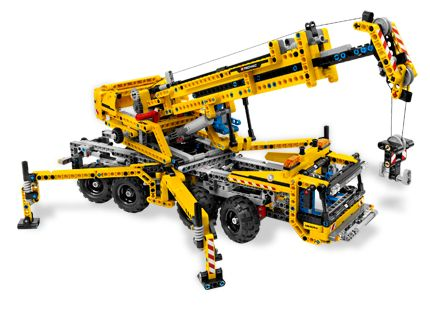 8053 LEGO® Mobile Crane Used Set