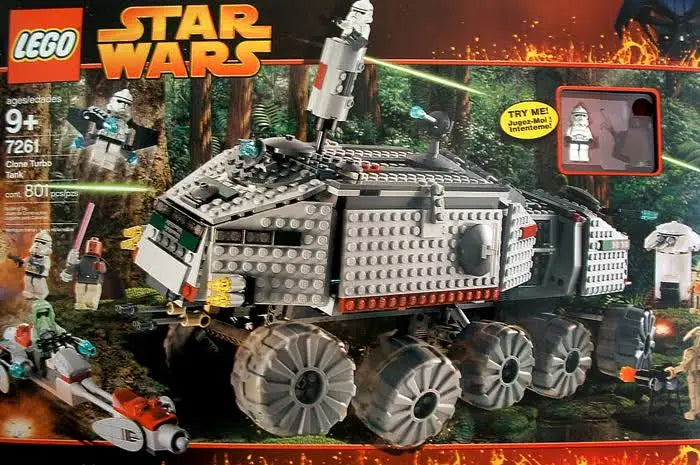 LEGO® 7261 Clone Turbo Tank (with Light-Up Mace Windu, Trans-Light Purple Lightsaber Blade)