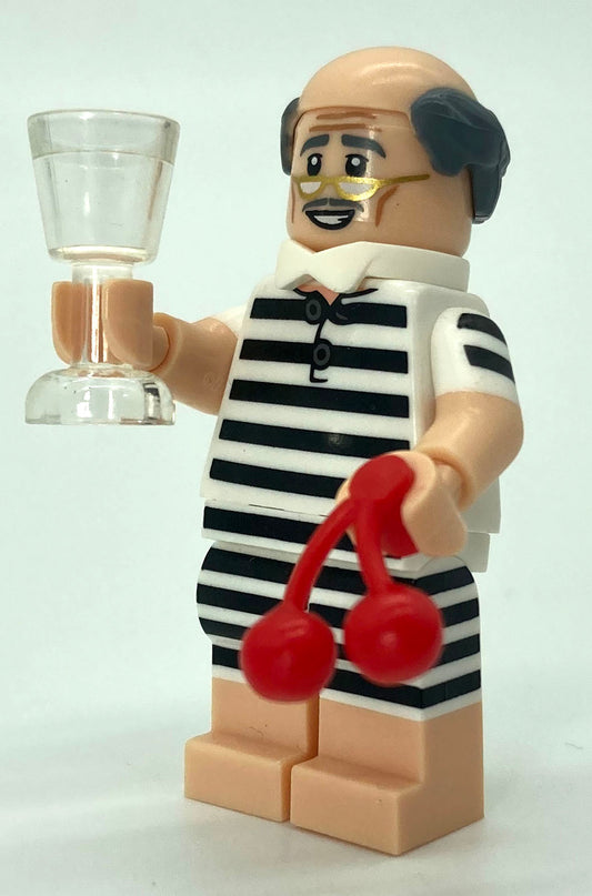 The LEGO Batman Movie Series 2 - Vacation Alfred Pennyworth