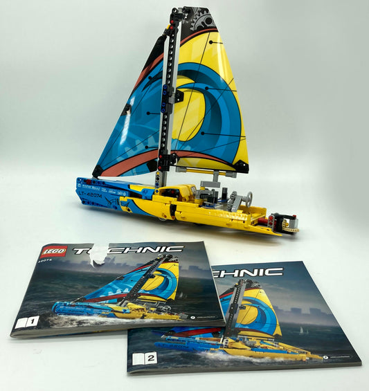 42074 LEGO® Racing Yacht Used Set