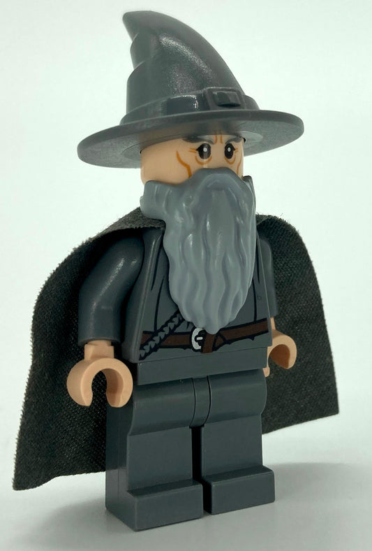 Gandalf the Grey - Wizard/Witch Hat, Long Cheek Lines