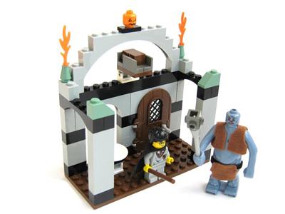 4712 LEGO® Troll on the Loose