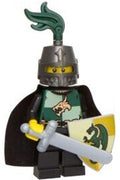 cas464 Kingdoms - Dragon Knight Quarters, Helmet Closed, Cape, Vertical Cheek Lines