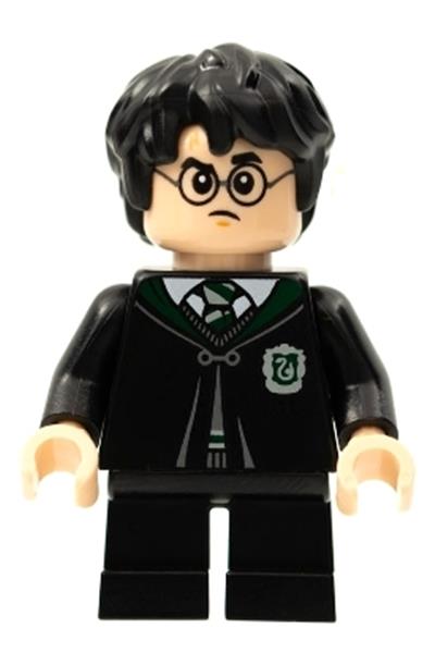 Harry Potter - Black Slytherin Robe and Short Legs (Gregory Goyle Transformation)