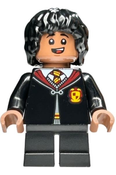 Lee Jordan - Gryffindor Robe Clasped, Black Short Legs